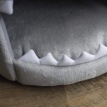 Frenchie House Shark - Frenchie Complex Shop